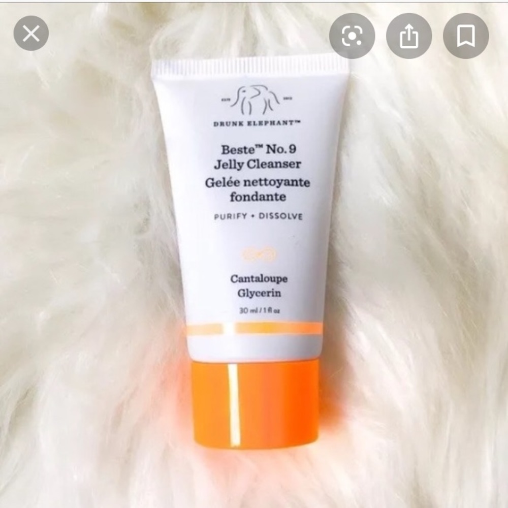 Drunk elephant jelly cleanser👌🏼🐘